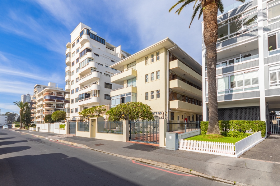 To Let 0 Bedroom Property for Rent in Sea Point Western Cape